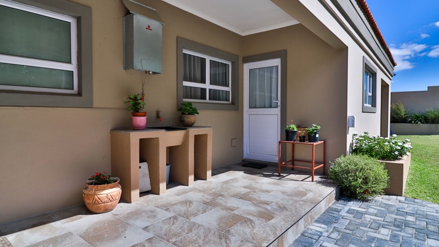 3 Bedroom Property for Sale in Berghof Western Cape